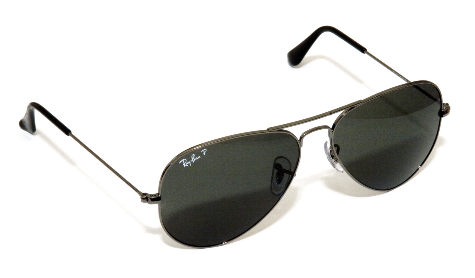 Ray-Ban Aviator Classic — Designed for Pilots, Worn by Everyone