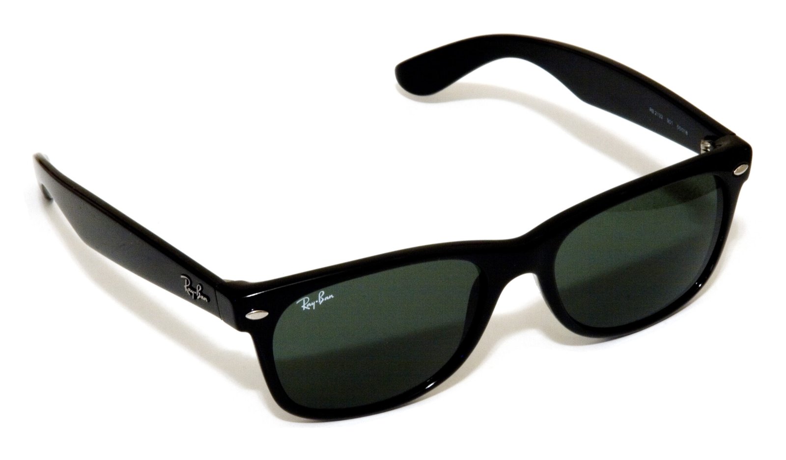 Ray-Ban Original Wayfarer - The Sunglasses Everyone Recognises