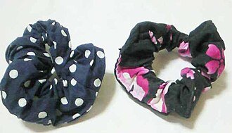 Hair Claw Clips & Scrunchies Set